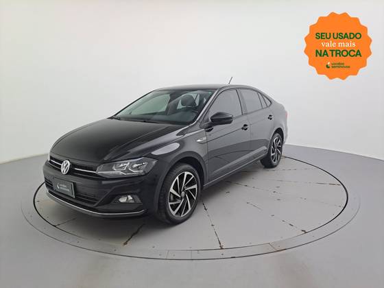 VOLKSWAGEN VIRTUS 1.0 200 TSI HIGHLINE AUTOMÁTICO